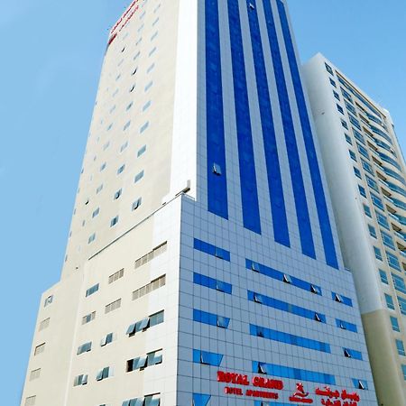 Royal Grand Suite Hotel Charjah Extérieur photo