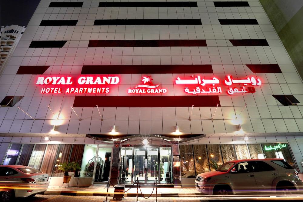 Royal Grand Suite Hotel Charjah Extérieur photo