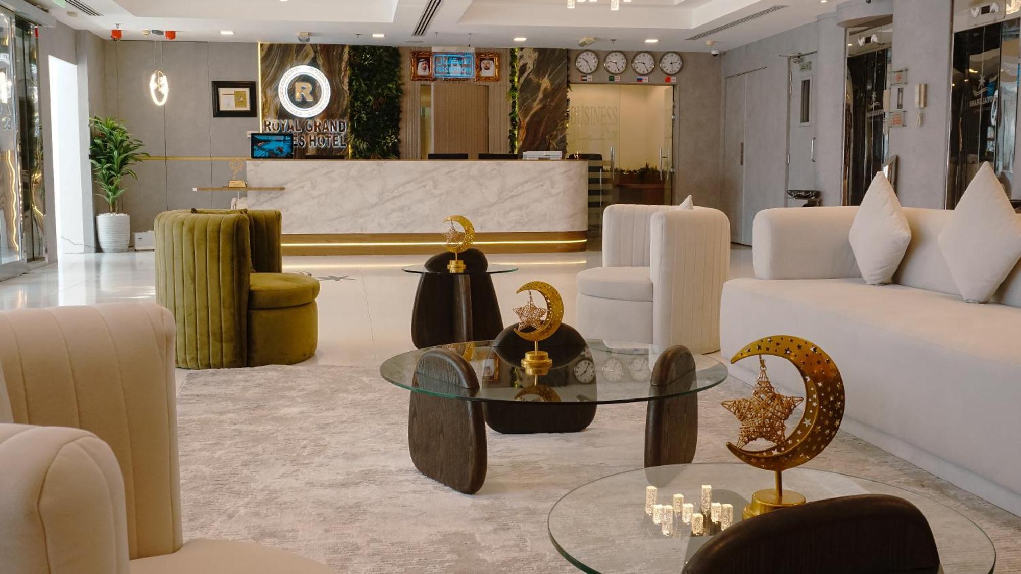 Royal Grand Suite Hotel Charjah Extérieur photo