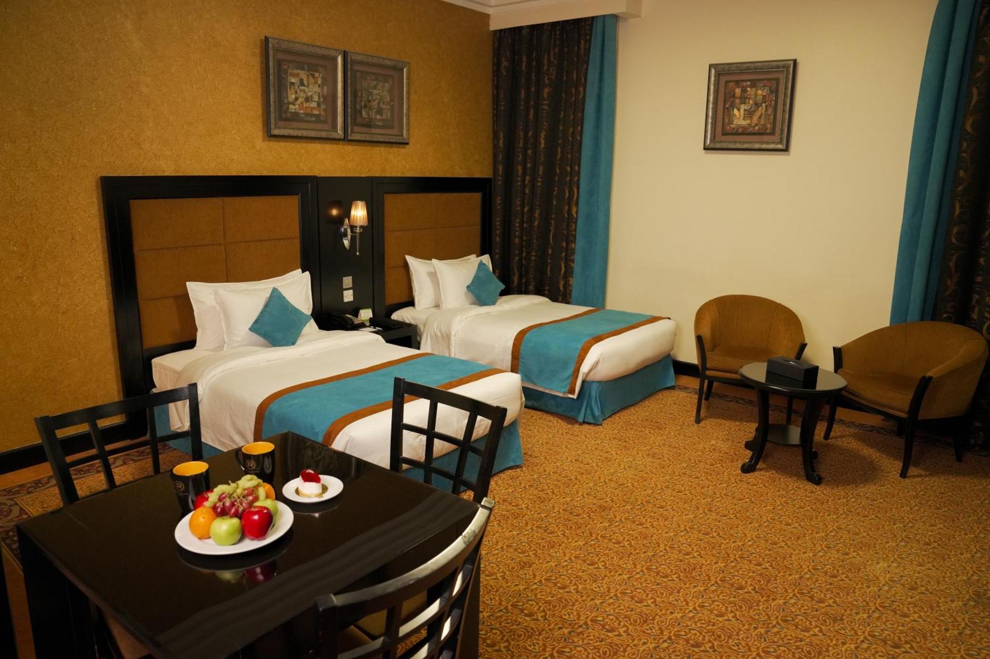 Royal Grand Suite Hotel Charjah Extérieur photo