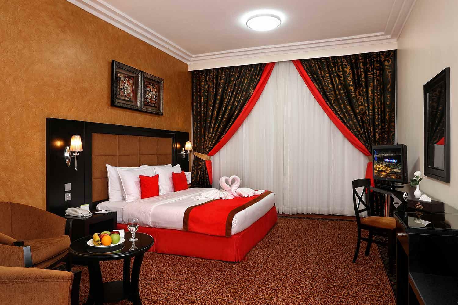 Royal Grand Suite Hotel Charjah Extérieur photo